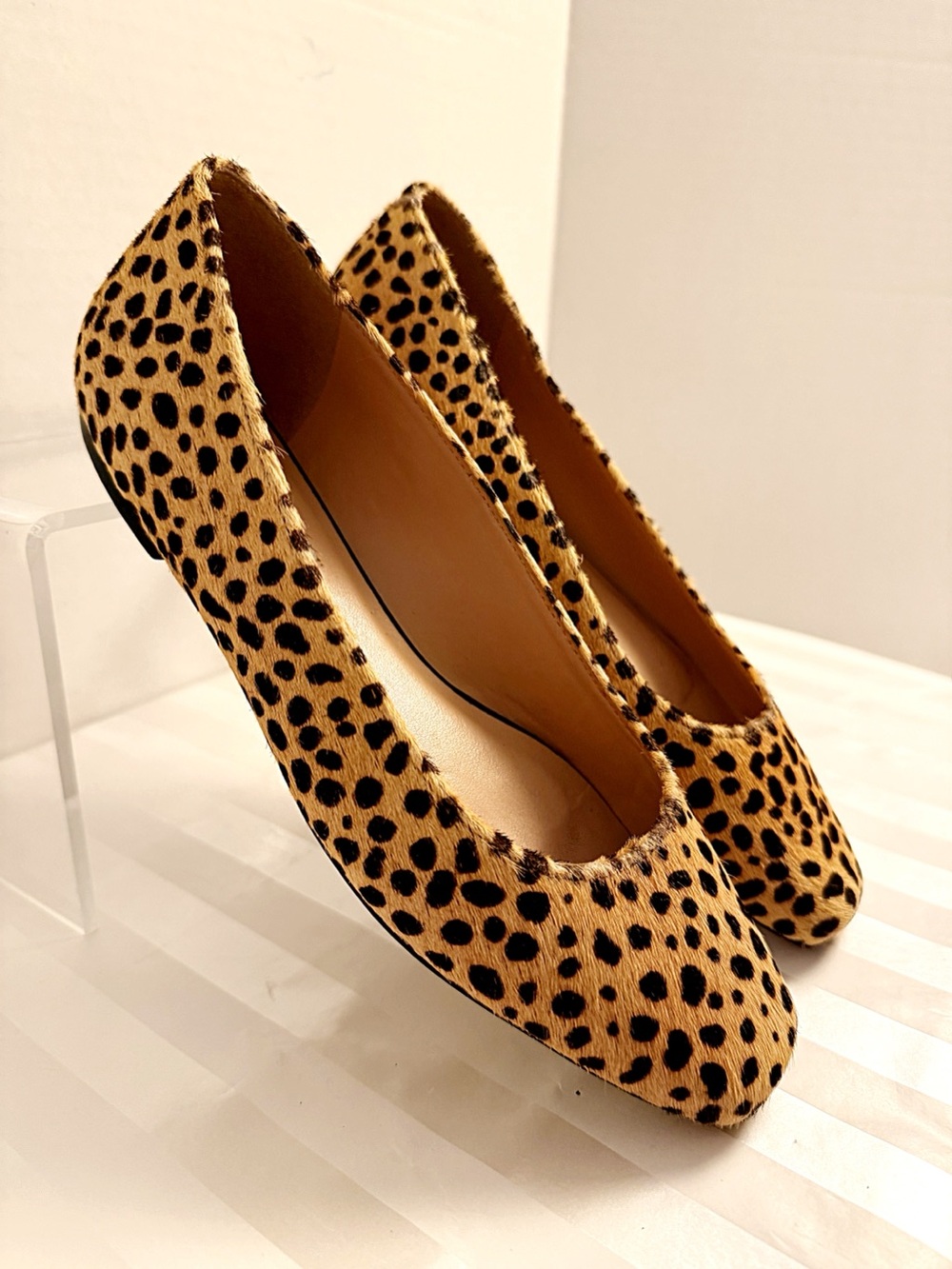 Steve Madden Byrd Leopard Calf Hair Square Toe Flats Size 5.5